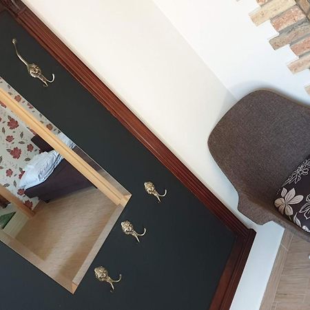 Keller Apartmanok Хайдусобосло Номер фото
