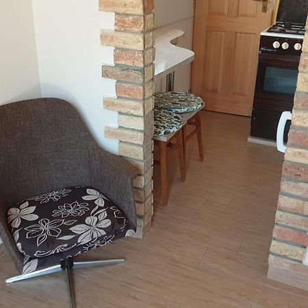 Keller Apartmanok Хайдусобосло Номер фото